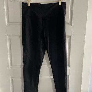 Victoria Sport leggings small
